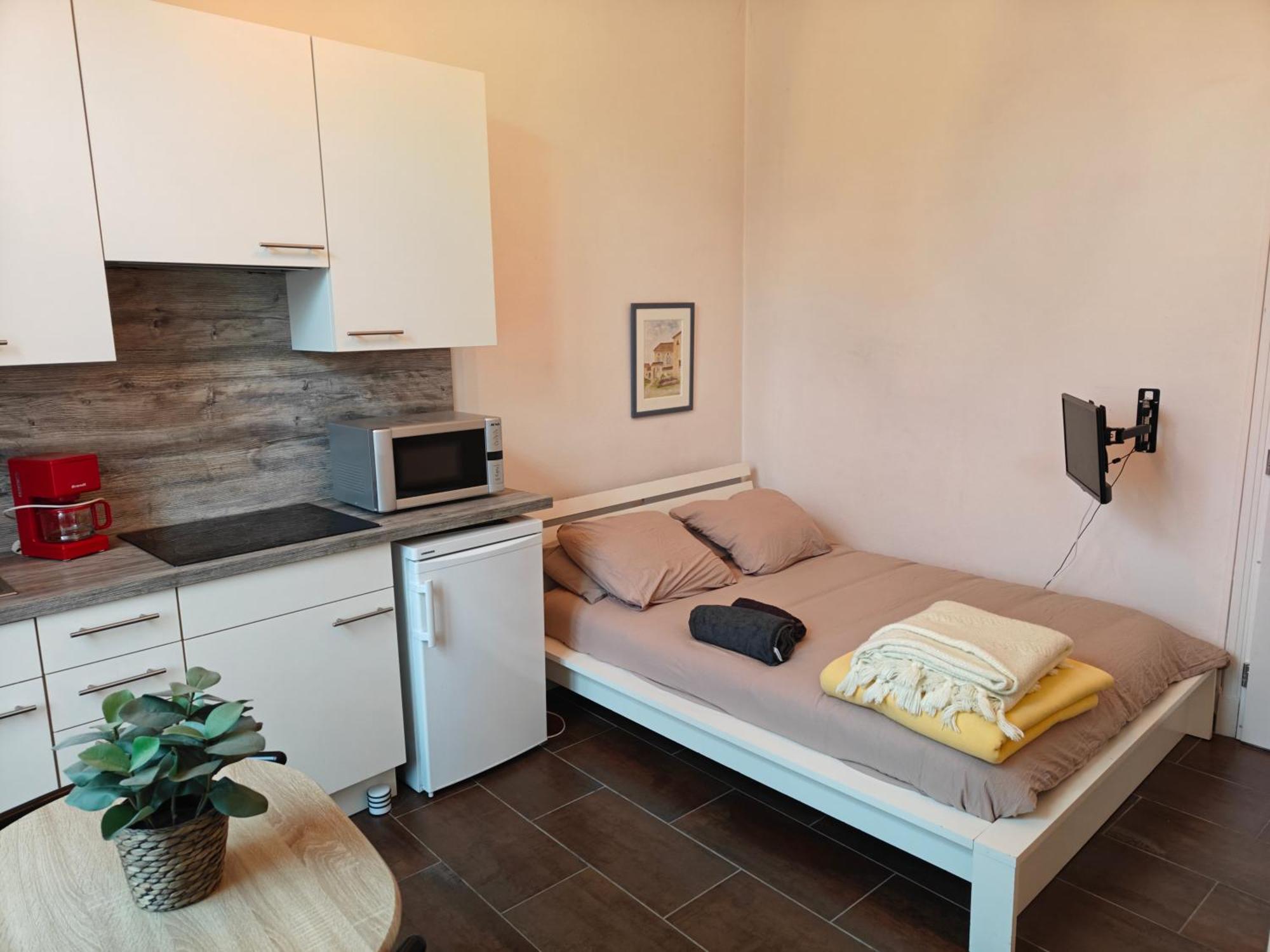 Studio Grand Hotel Chatel Guyon Exterior foto